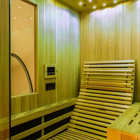 Villa Mlb With Heated Pool, Sauna And Jacuzzi- By Ta Leut Agency Vrsi